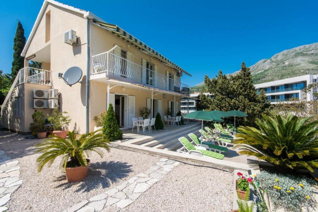 Apartments & Rooms Jokovic Mlini Bagian luar foto